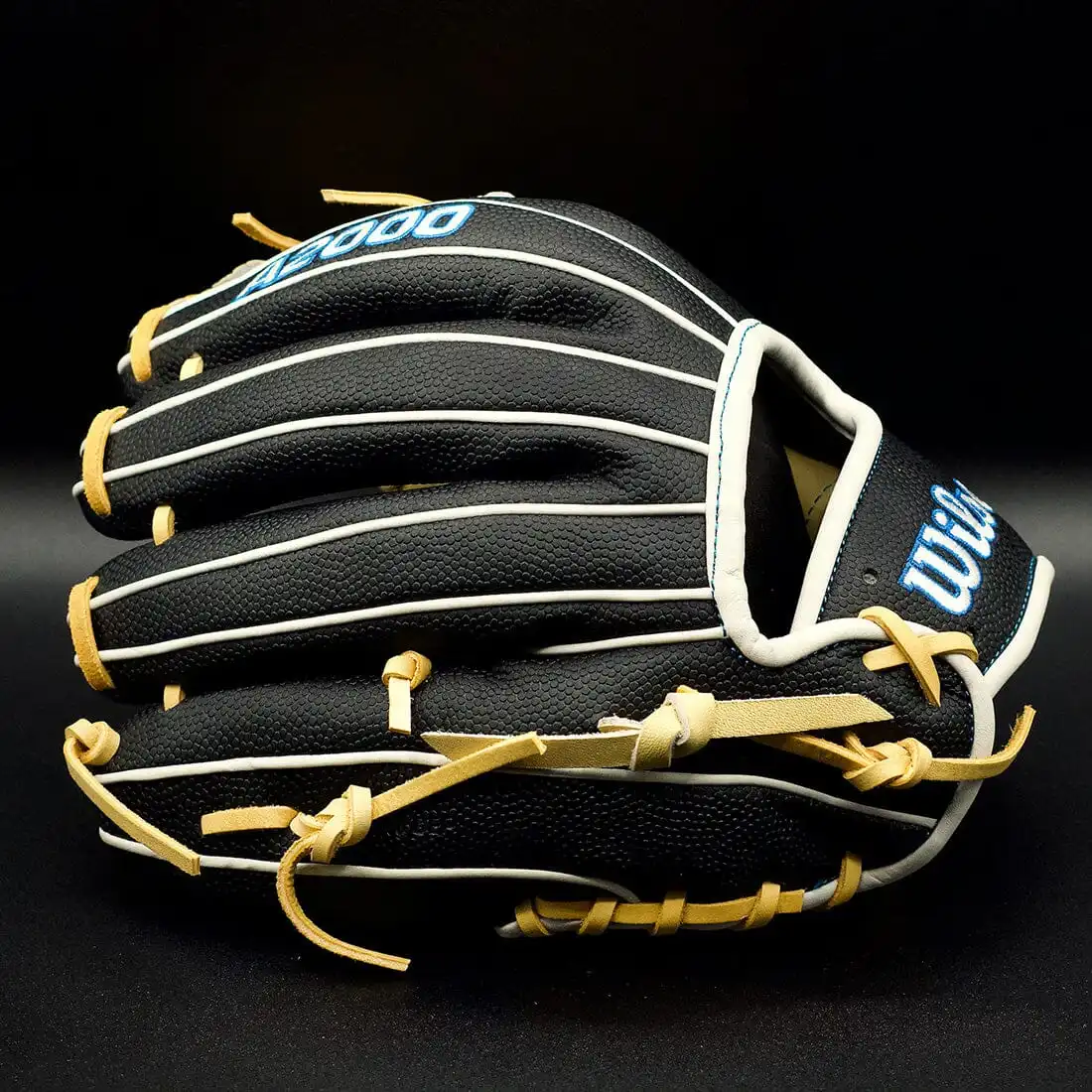 2023 Wilson A2000 South Region SM 11.5" Spin Control Infield Baseball Glove: WBW101301115 - Image 13
