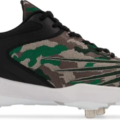 New Balance FuelCell 4040 V6 Metal Cleats: L4040PK6